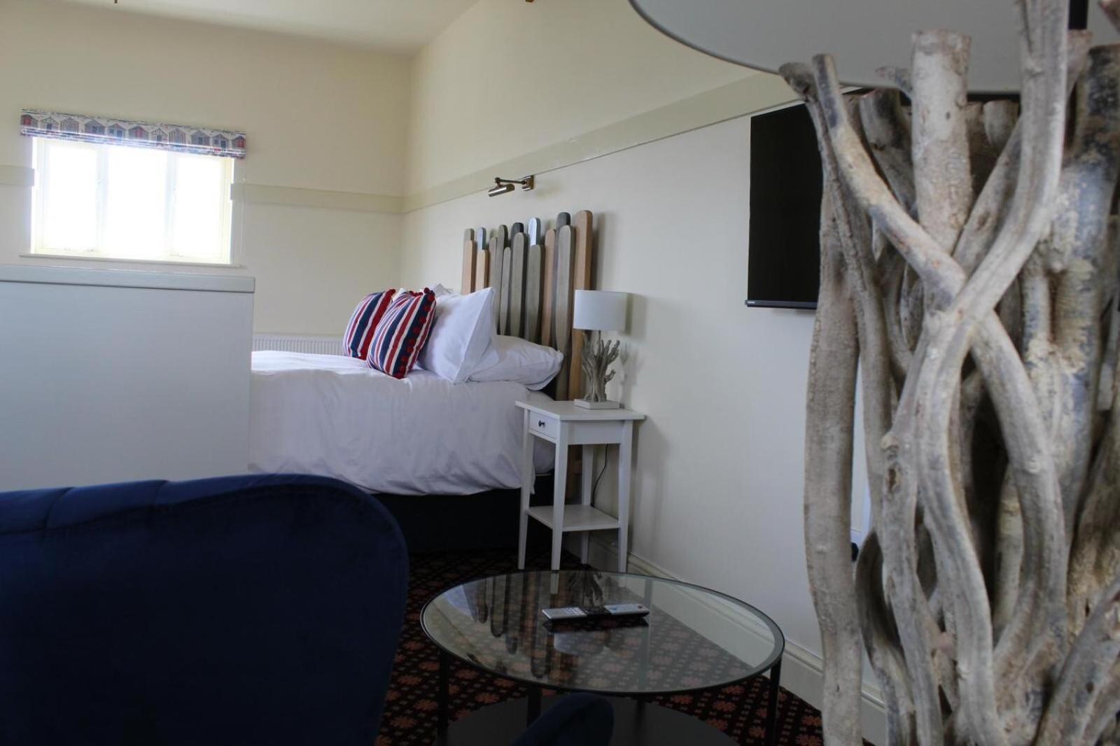 Bridport Arms Hotel West Bay Room photo